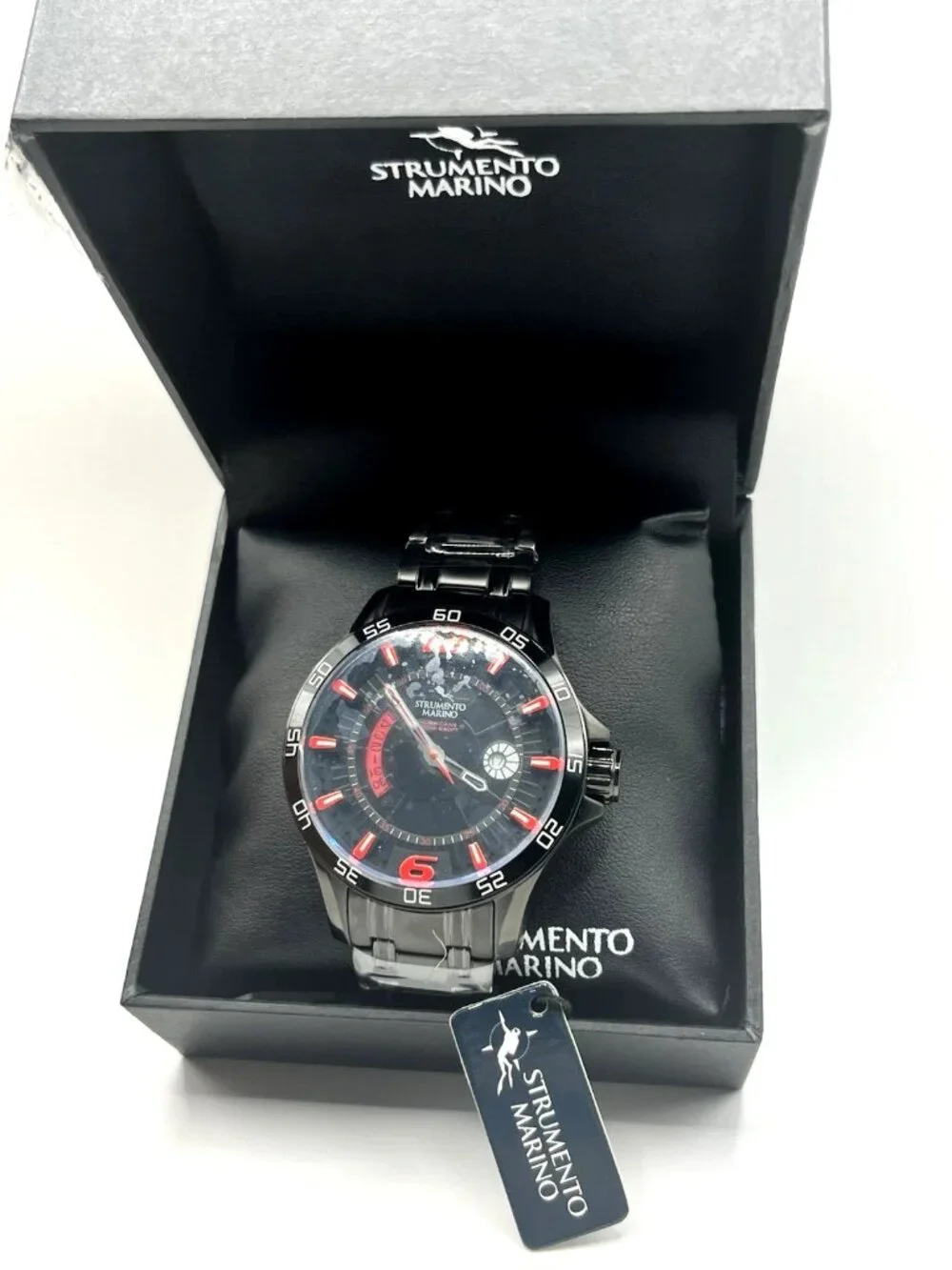 Strumento Marino Hurricane Men’s Diver Watch 300M Black Red - New